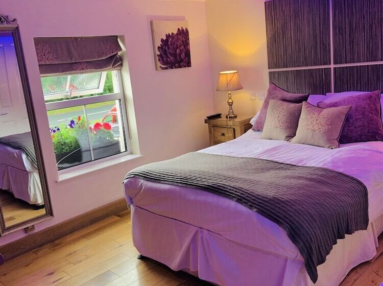 חדר סטנדרט, The Wilson Arms