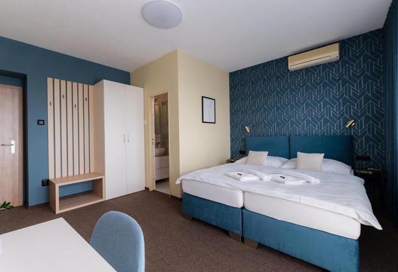 Номер Стандарт, Penzion Tofi