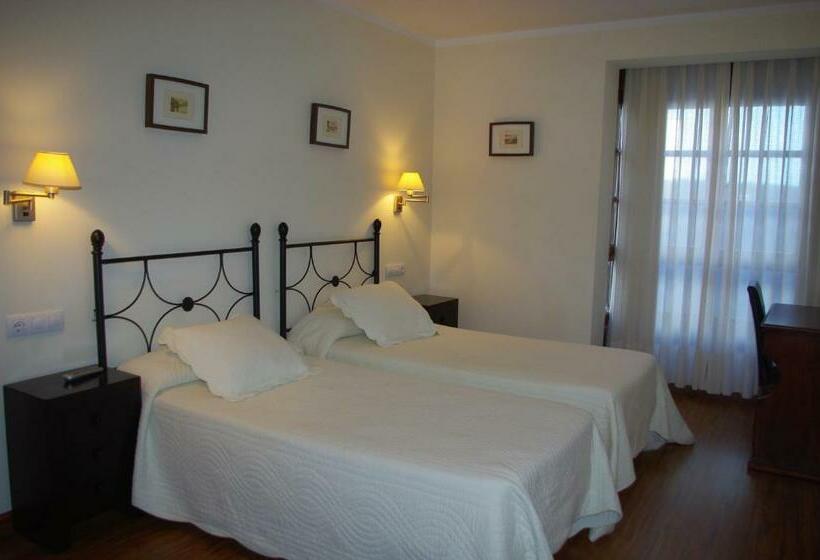 غرفة قياسية, Pensión Arbidel