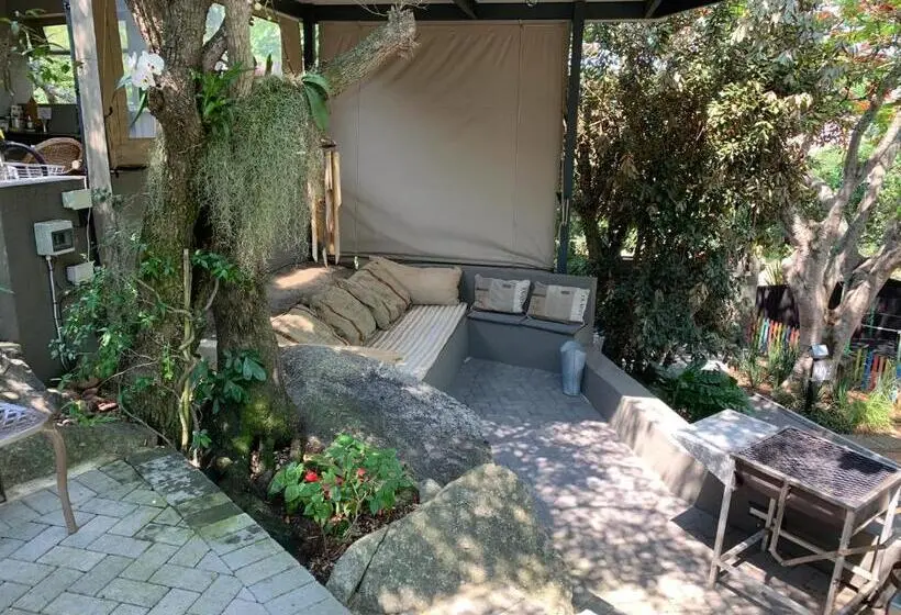 آپارتمان 1 خوابه, Birds Babble Self Catering