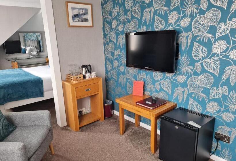 Люкс Премиум, Brookside Guest House & Mini Spa