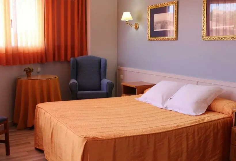 Chambre Standard, Hostal Montserrat