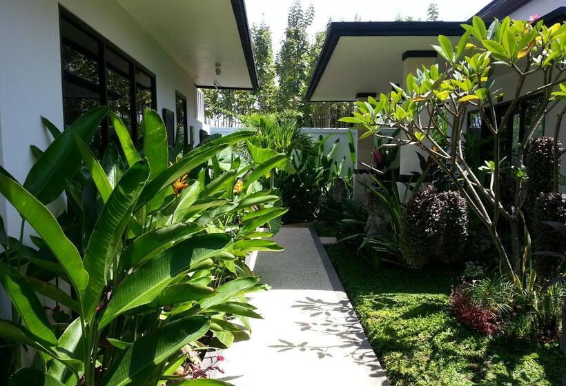 Номер Deluxe Вид на Сад, Kelapa Lovina Beach Villa