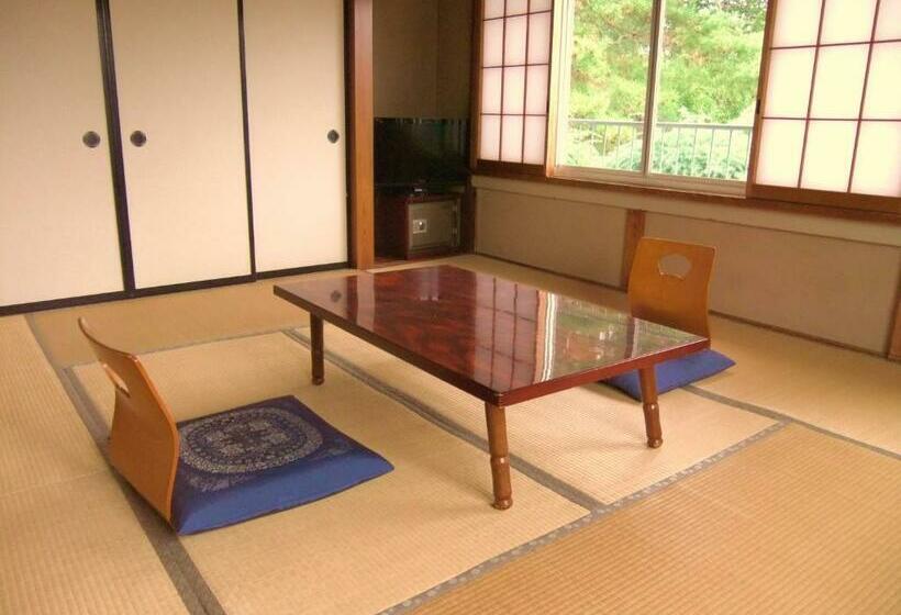 スタンダードルーム, Nishimiyasou