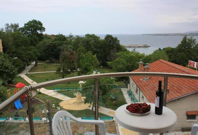 Номер Стандарт Вид на Море, Style Place