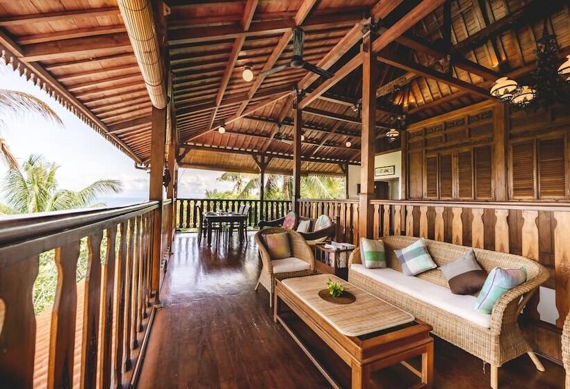 豪华房间, The Studio