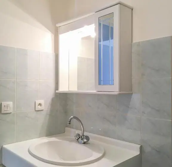 استودیوی استاندارد, City Residence Avignon