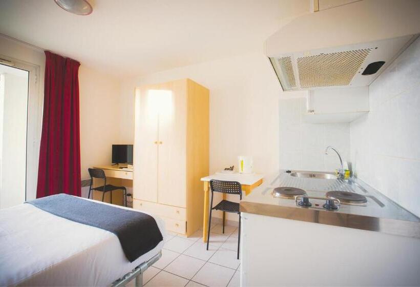 Студио Стандарт с Балконом, City Residence Avignon