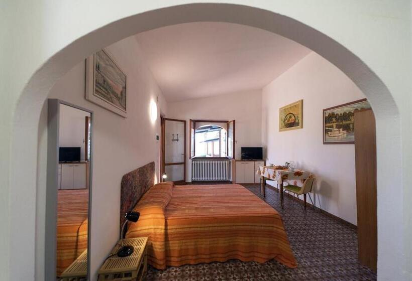استودیو استاندارد با چشم‌انداز باغ, Gavila's Residenza Turistico Alberghiera