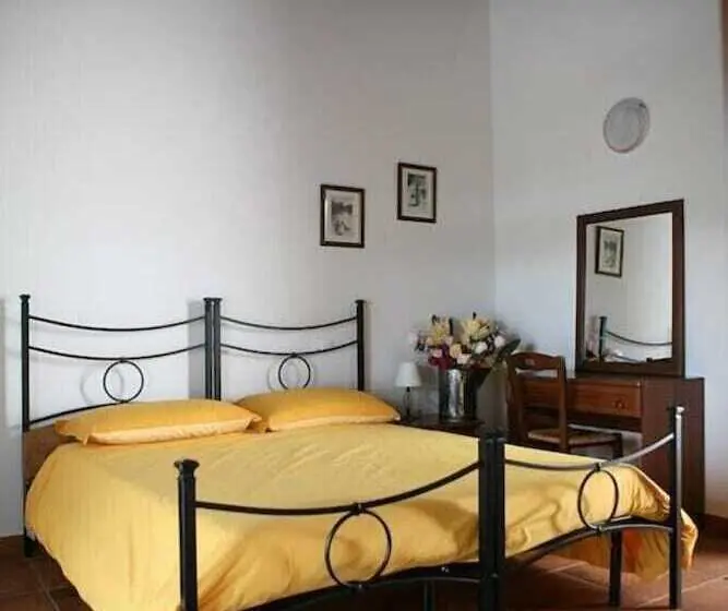 اتاق استاندارد, Agriturismo La Rosta