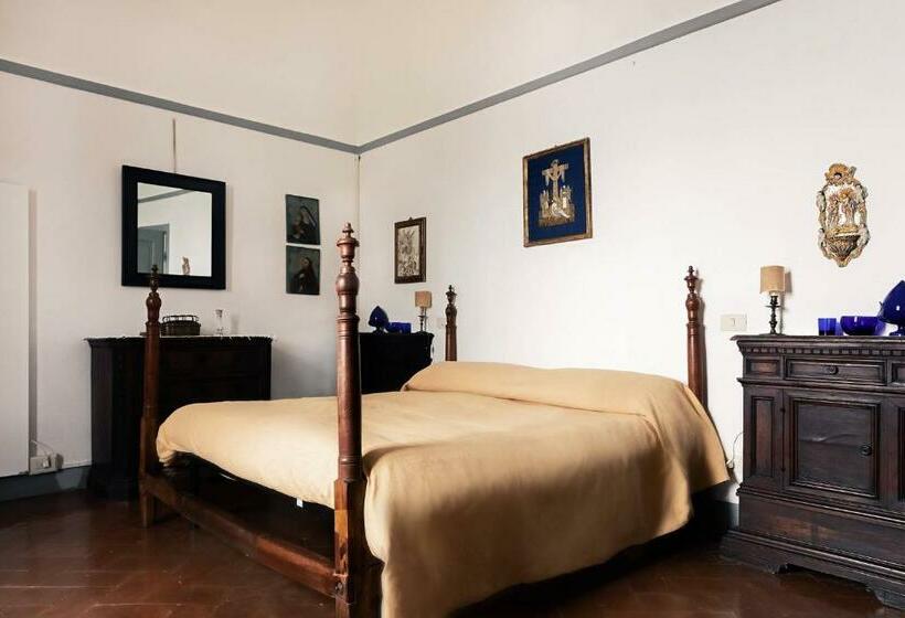 חדר סטנדרט, Castello Malaspina Di Fosdinovo