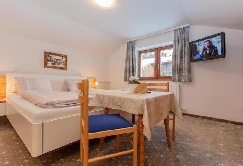 חדר משפחתי, Gästehaus Rosi