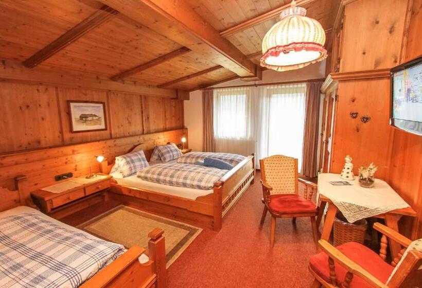 חדר סטנדרט לשלושה, Gästehaus Rosi