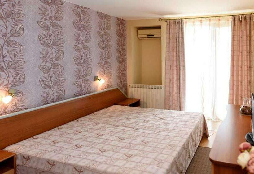 オーシャンビュースタンダードルーム, Guest House Ianis Paradise