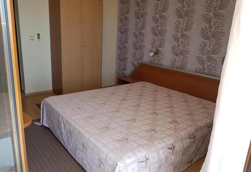 オーシャンビュースタンダードルーム, Guest House Ianis Paradise