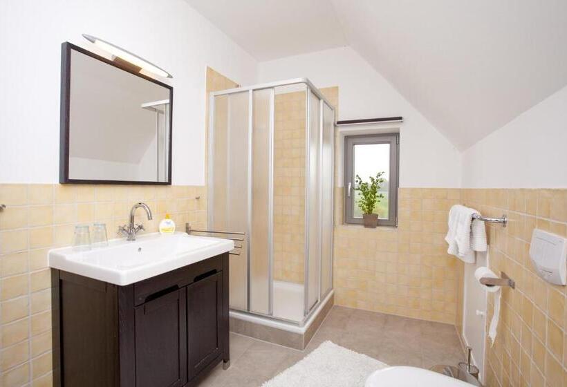 Апартаменты 2 Спальни, Gutshaus Ketelshagen