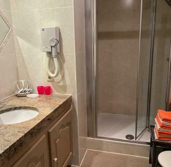 패밀리 룸, Hove Ter Hille