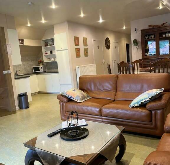 침실 3개 주택, Hove Ter Hille