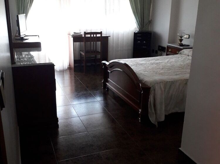 اتاق استاندارد, Pensión Nigrán