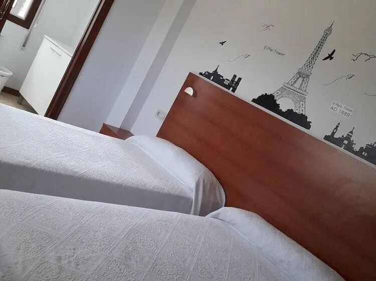 Standardzimmer, Pensión Nigrán