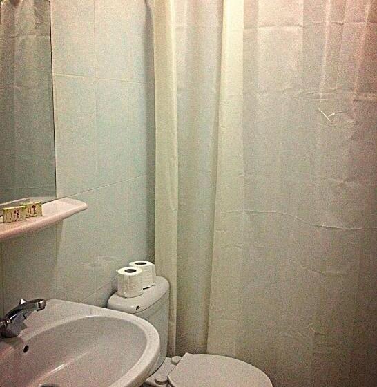 اتاق استاندارد یک نفره, Pilgrim S Guest House