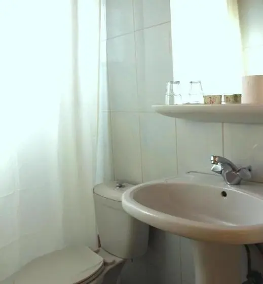 اتاق استاندارد یک نفره, Pilgrim S Guest House