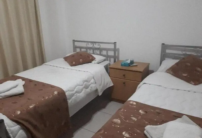 اتاق اکونومی, Pilgrim S Guest House