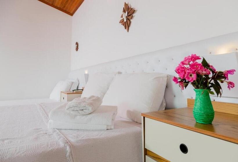 스탠다드 트리플 룸, Pousada Brilho Da Serra