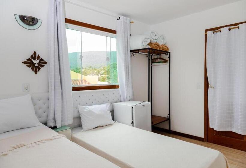 클래식 4인 룸, Pousada Brilho Da Serra