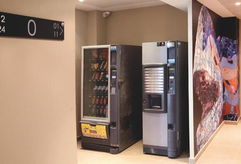 إستوديو قياسى, Résidence Les Portes D Espagne