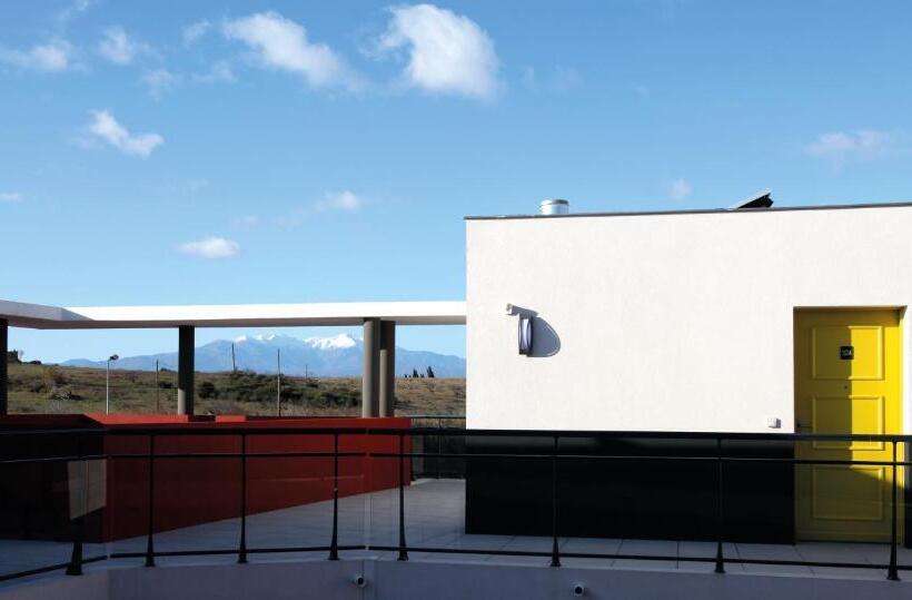 إستوديو قياسى, Résidence Les Portes D Espagne