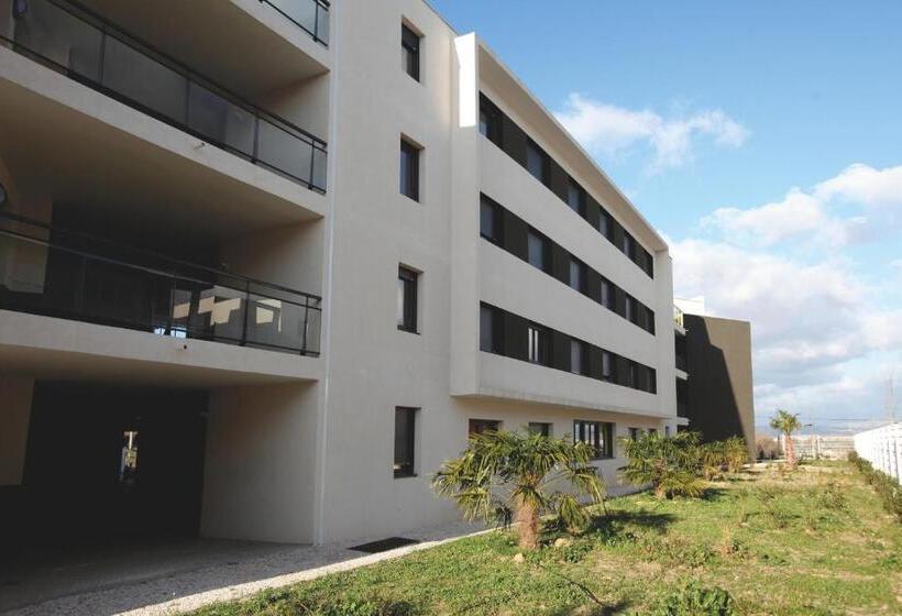 إستوديو قياسى, Résidence Les Portes D Espagne