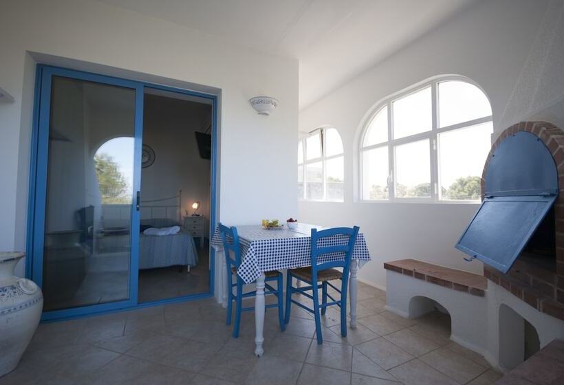 סטודיו סטנדרטי נוף לים, Villa Flora Studios & Apartments