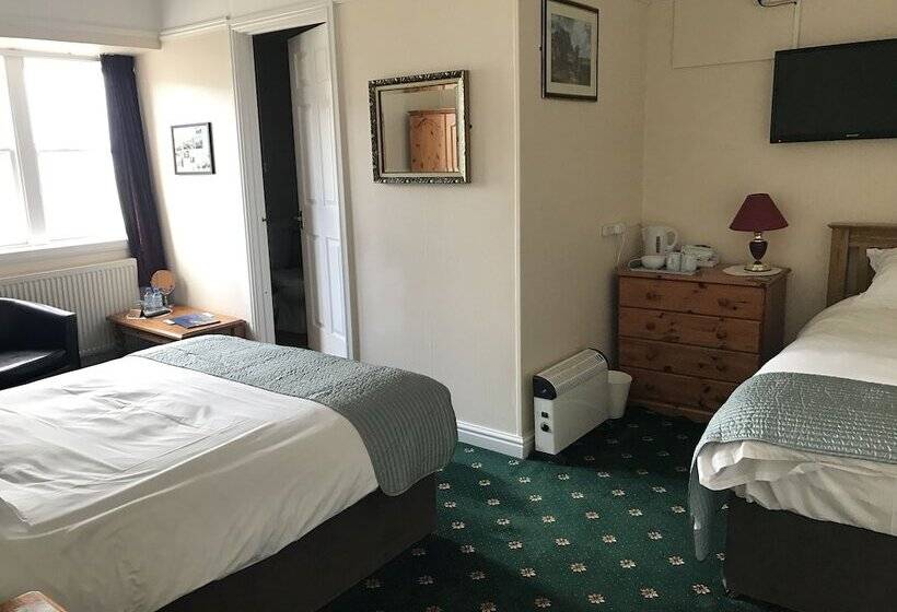 标准间, Hartland Quay