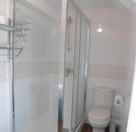 标准间, Hartland Quay