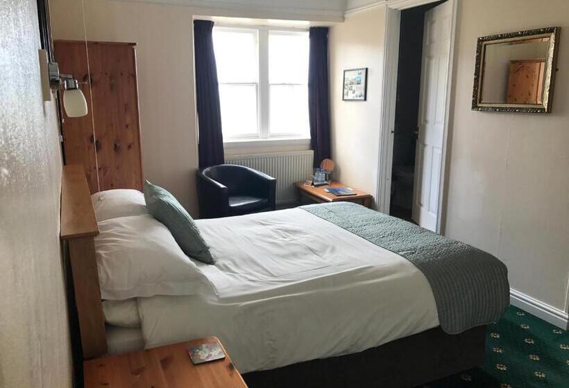 标准间, Hartland Quay