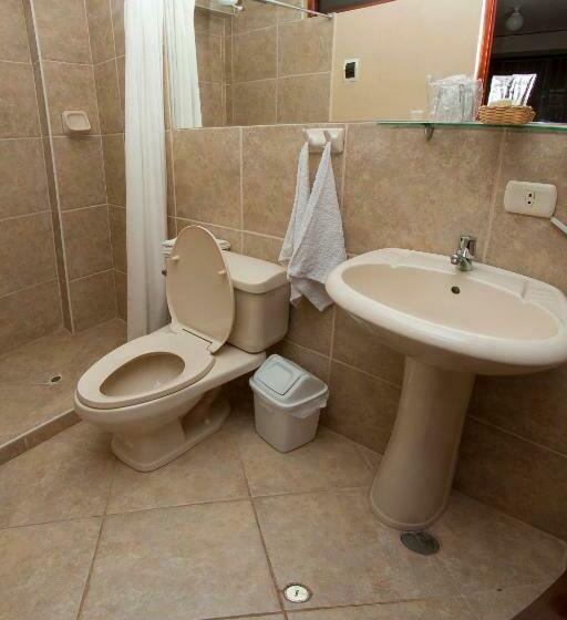 اتاق استاندارد یک نفره, Yucay Plaza Inn