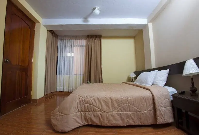 اتاق استاندارد یک نفره, Yucay Plaza Inn