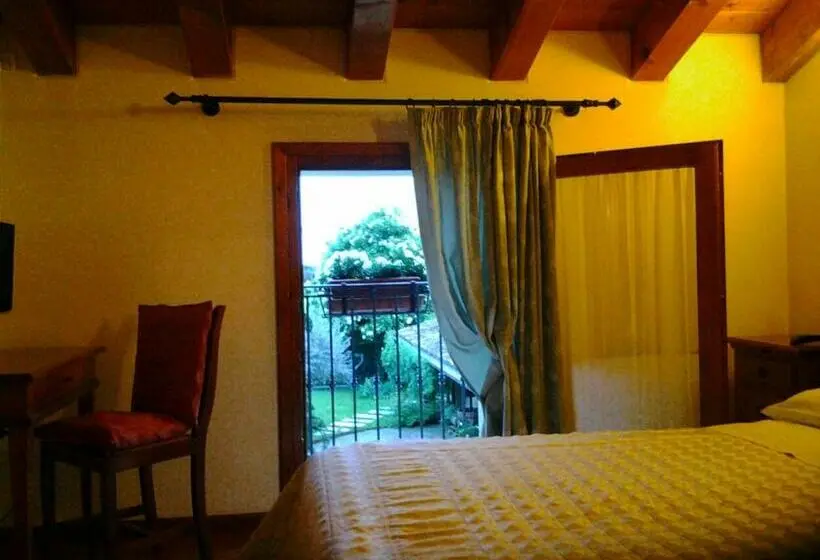 スタンダードルーム, Agriturismo Melo In Fiore Con Camere E Colazioni Nella Zona Del Prosecco Docg Asolo