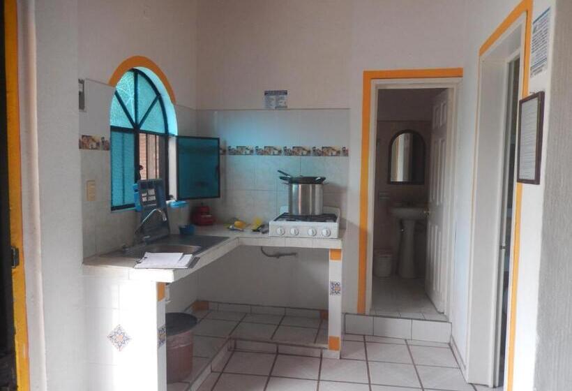 Perhebungalow, Lizmar