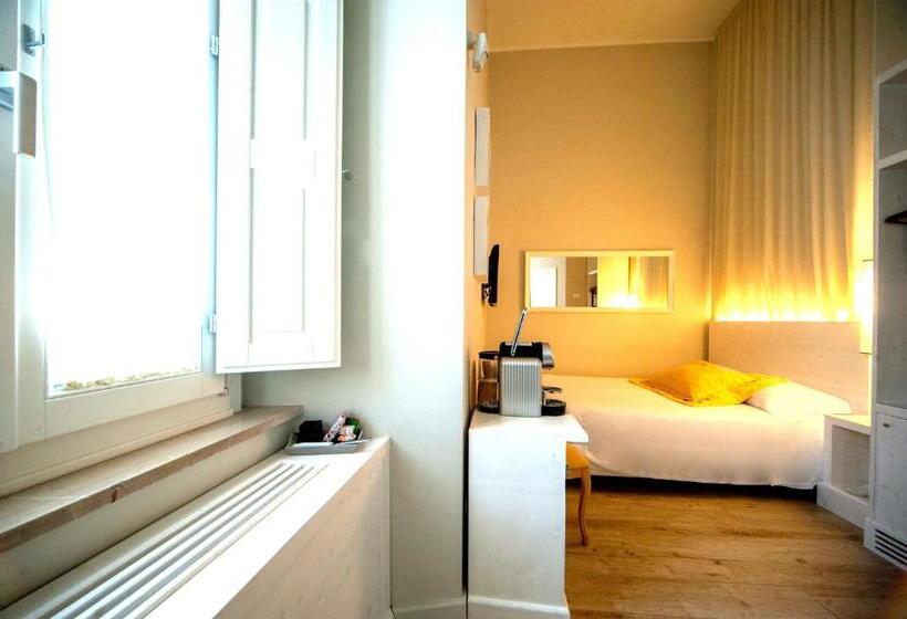 اتاق استاندارد یک نفره, Le Stanze Di Corteinfiore