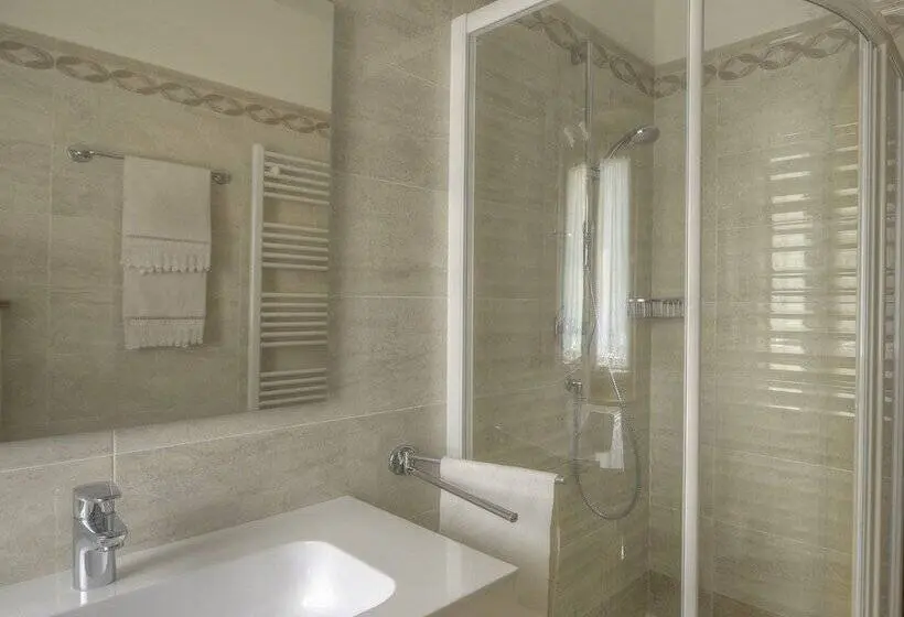 ２ベッドルームアパートメント, Residence Weiss