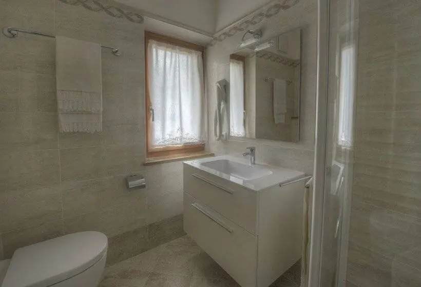 ２ベッドルームアパートメント, Residence Weiss