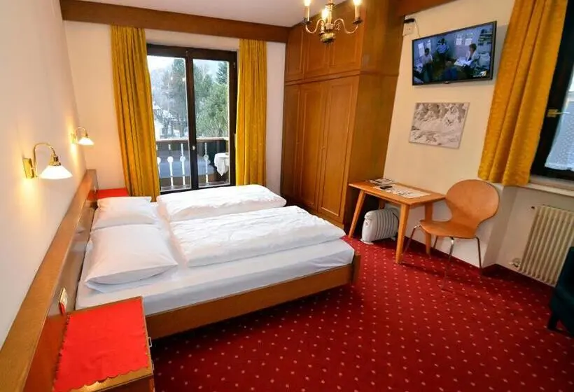 Standard-huone Parveke, Transit Rooms Your Stopover