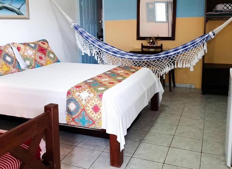 豪华三人间, Pousada Lazer Do Sol