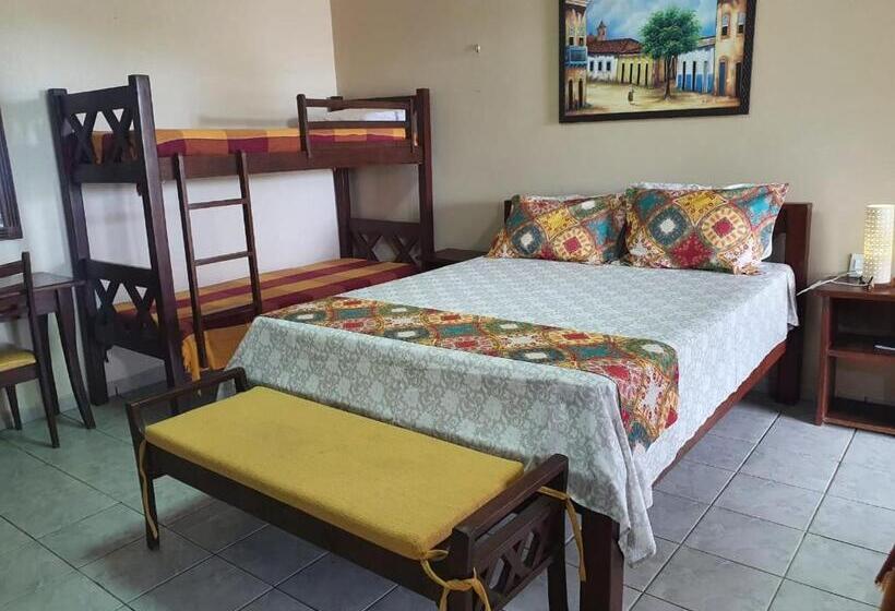 家庭间, Pousada Lazer Do Sol