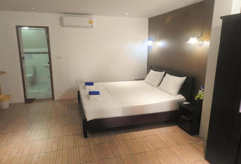 غرفة قياسية داخلية, Allstar Guesthouse