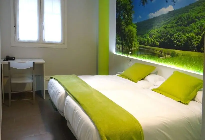 Standard Room, Bekale