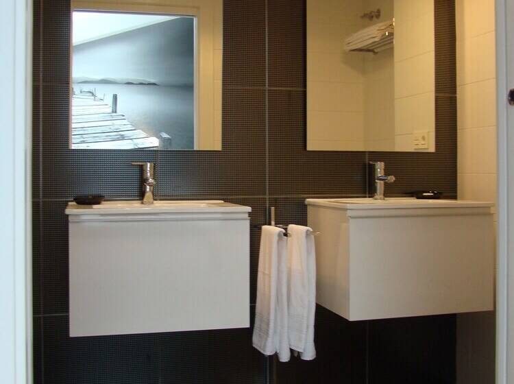 غرفة سوبيريور, Bekale