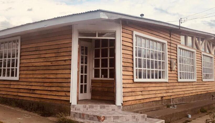 スタンダードルーム, El Sendero